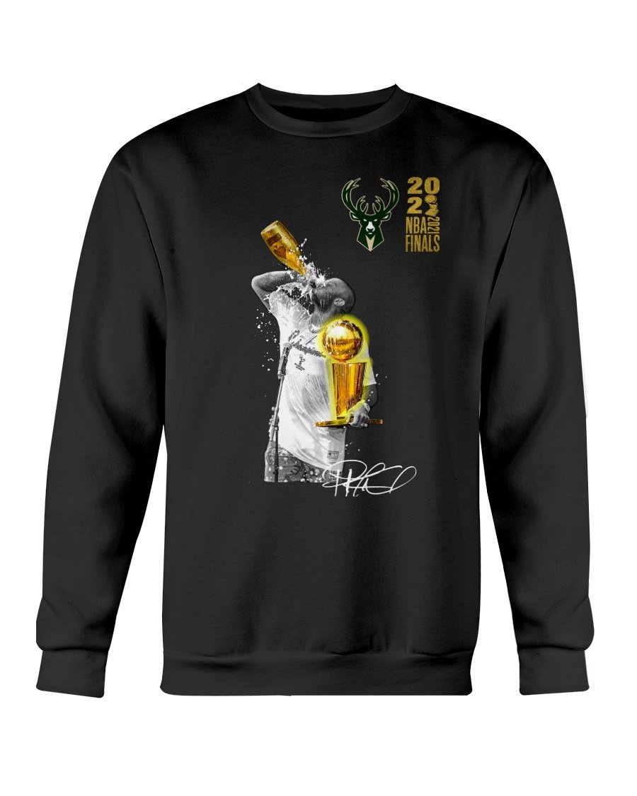 regular_00e46fc0-5f91-424e-bc5b-7f4ba532ac80 Tucker chugging and spitting out Champagne Shirt P.J. Tucker Milwaukee Bucks 2021 NBA Finals Champions