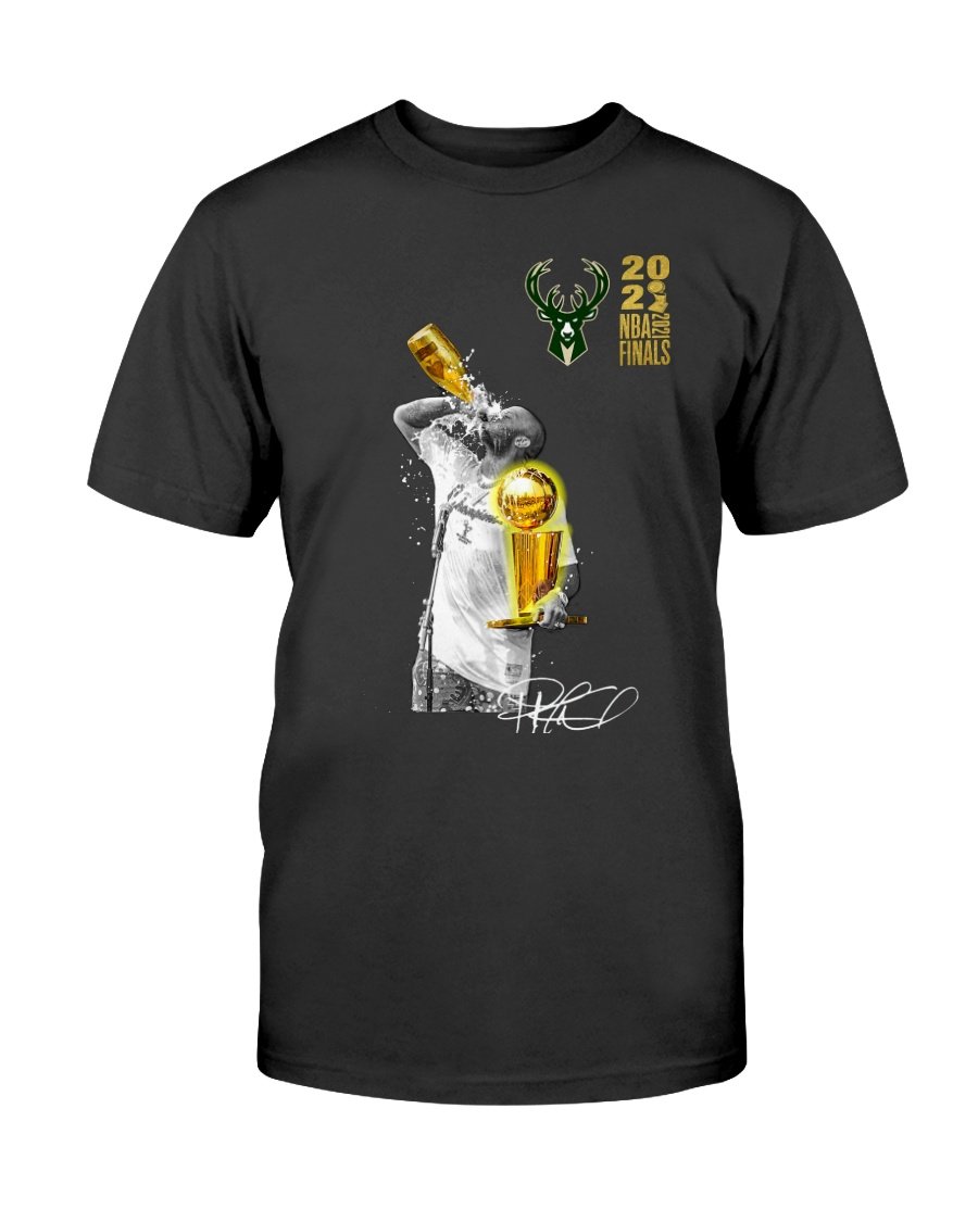 regular_da38f091-8b83-4ab0-a655-4160899255d5 Tucker chugging and spitting out Champagne Shirt P.J. Tucker Milwaukee Bucks 2021 NBA Finals Champions